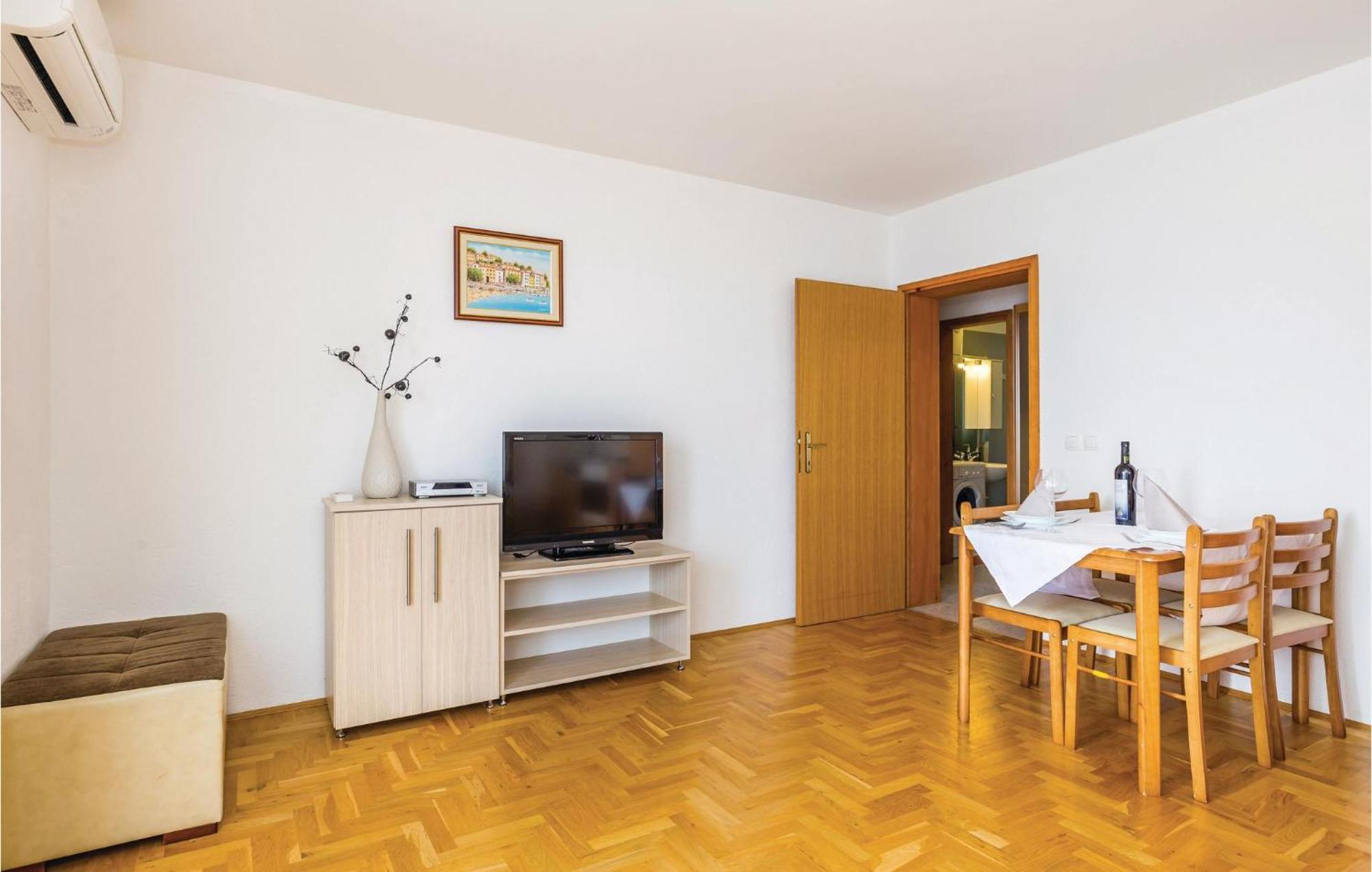 Stunning Apartment In Moscenicka Draga Exterior foto